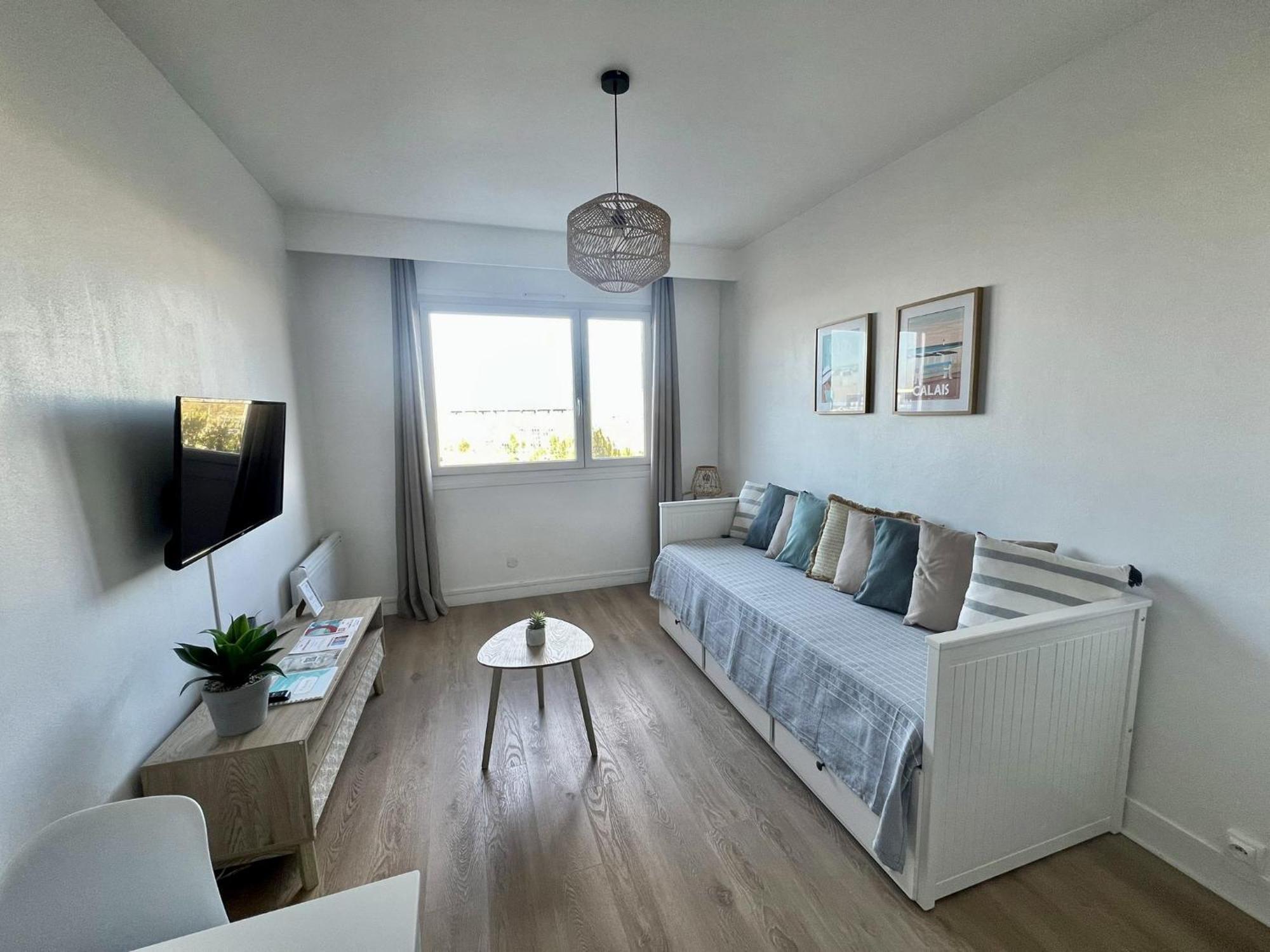 L'Escapade, Studio Avec Vue Mer Calais Esterno foto